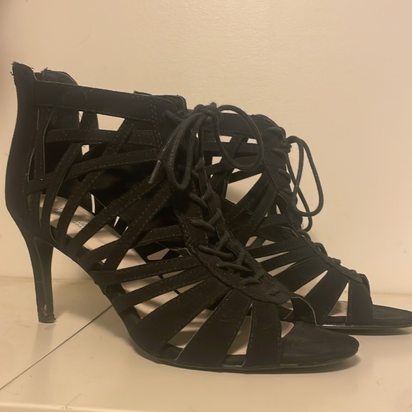 A.n.a strappy black heels size 8 - Picture 3 of 4